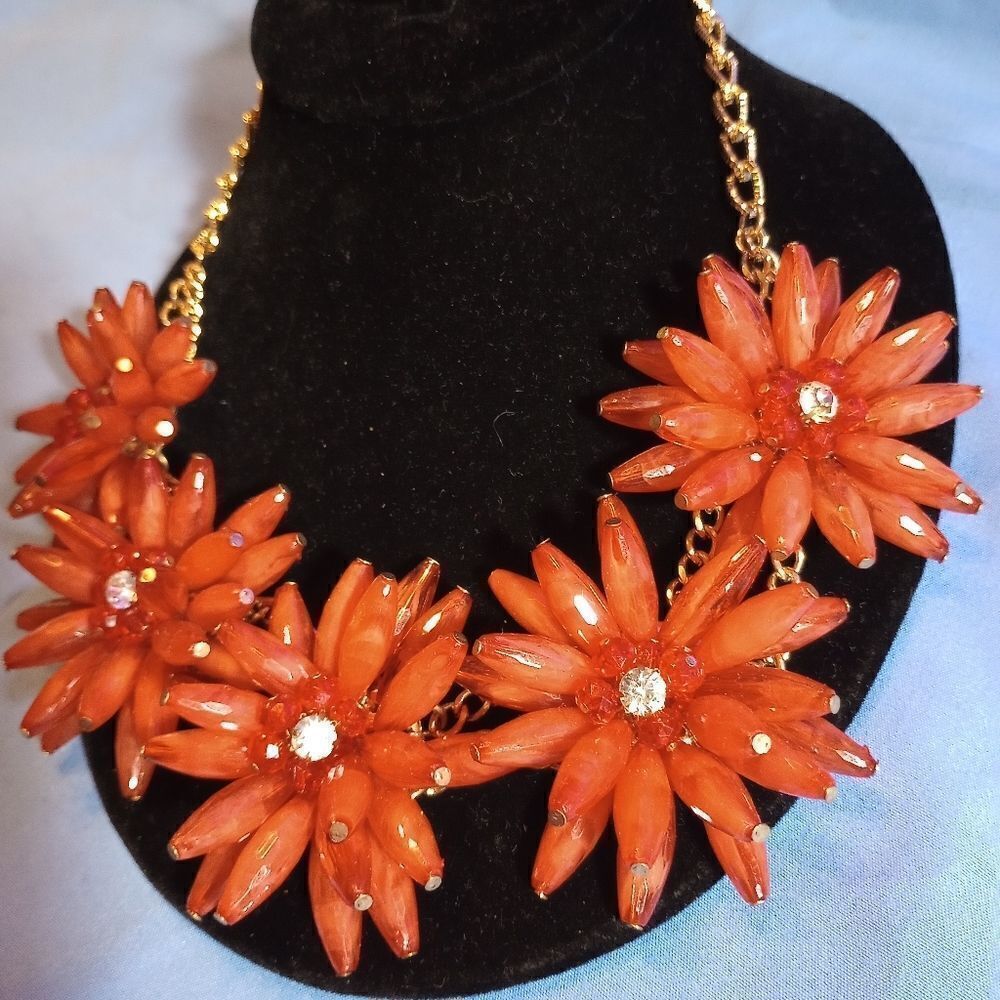 Large Statement Necklace Wfive Beaded Flowers, Nw… - image 8